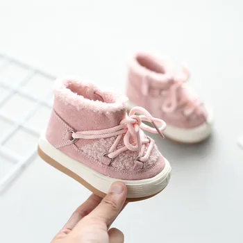 2022 Yeni Kış bebek çizmeleri Sıcak Peluş Kauçuk Taban Yürüyor Çocuk Sneakers Bebek Ayakkabıları Moda Küçük Erkek Kız Çizmeler
