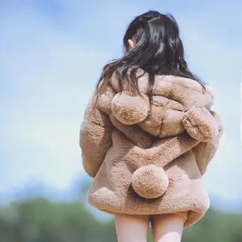 2019 Kış Yeni Bebek Kız Faux Kürk Polar Ceketler Çocuk Kız Kalın Ceket Sevimli Kulak Kapşonlu Sıcak Giysiler Katı Çocuk Dış Giyim V39