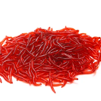 100 adet Yumuşak solucan simülasyonu solucan Dört bölüm solucan Kırmızı solucanlar Yem olta takımı yumuşak plastik lures