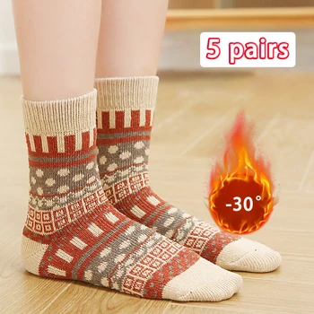 5 Pairs Yeni kadın Kış sıcak tutan çoraplar Vintage Noel Çorap Harajuku Etnik Tarzı Kaşmir Termal Kalınlaşmak Yün Çorap Kadınlar için